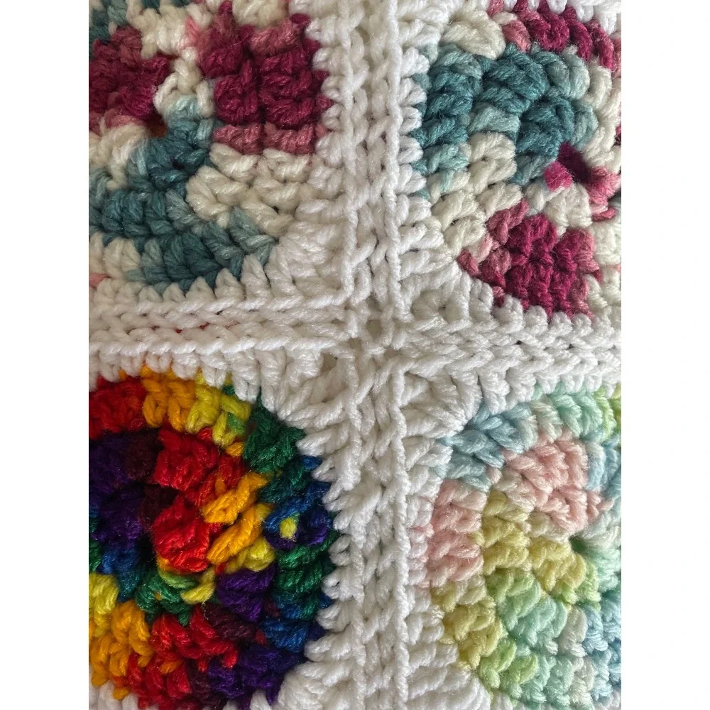 Vtg Handmade Crochet Throw Blanket  Rainbow Circle GrannySquare Boho Afghan61x50